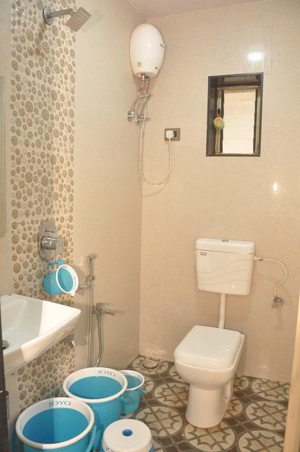 Hunjar House Hotel Panvel Exterior foto